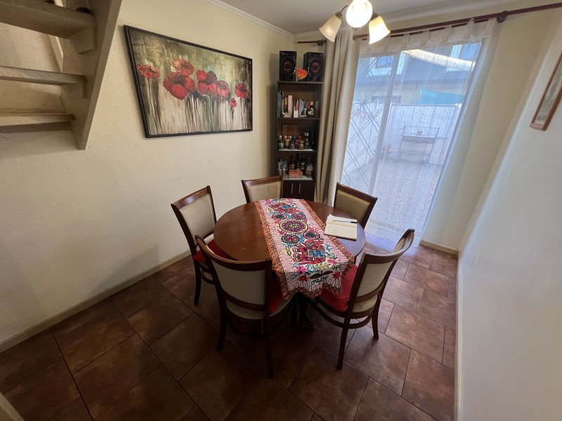 Vendemos Casa de 4 Dormitorios 1 Baño Villa Doña Ignacia Iii