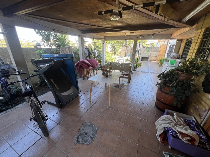 Vendemos Amplia Casa 5 Dormitorios 2 Baño Villa Doña Ignacia