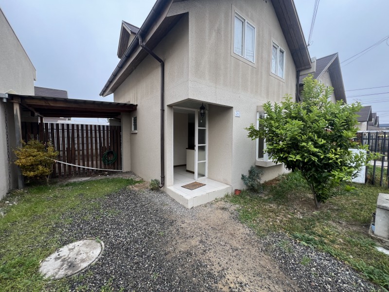 Arrendamos Casa de 4 Dormitorios 2 Baños en Flores de Pucara