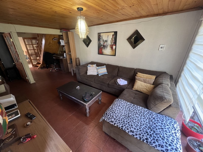 Vendemos Amplia Casa 5 Dormitorios 2 Baño Villa Doña Ignacia