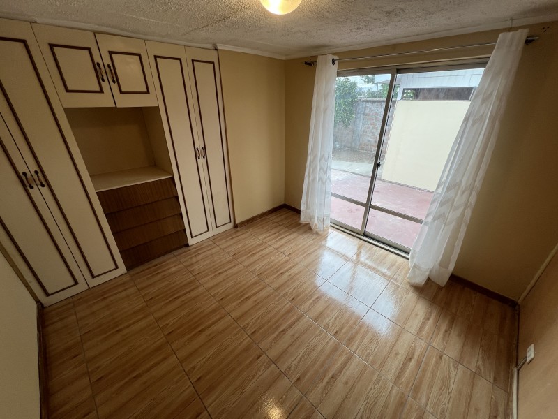 Arrendamos Amplia Casa de 3 Dormitorios 2 Baños la Florida