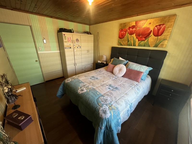 Vendemos Amplia Casa 5 Dormitorios 2 Baño Villa Doña Ignacia