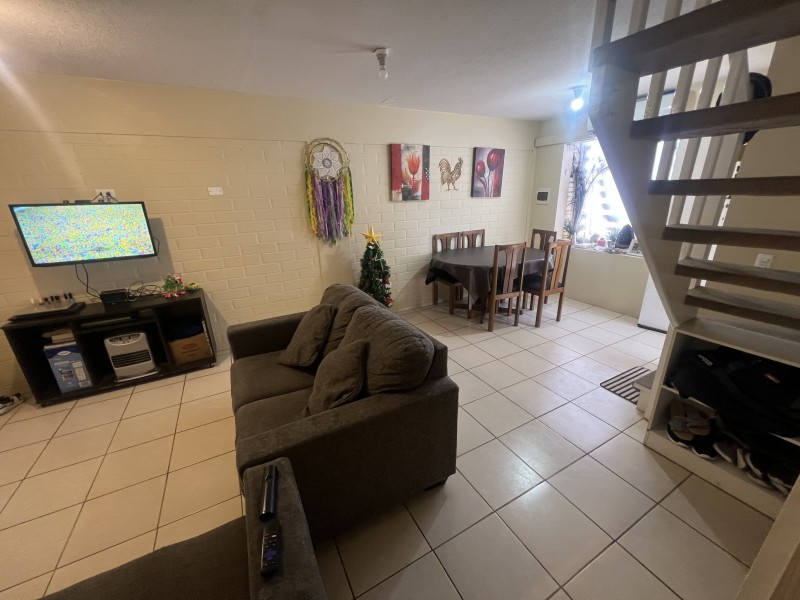 Arrendamos Casa Esquina 3 Dormitorios Villa Poeta Max Jara