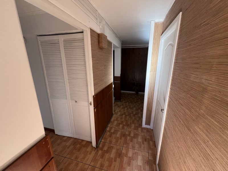 Amplia Casa de 6 Dormitorios 2 Baños en Barrio Seminario