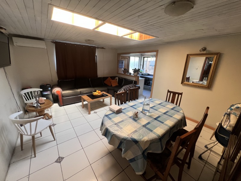 Vendemos Amplia Casa 5 Dormitorios 2 Baño Villa Doña Ignacia