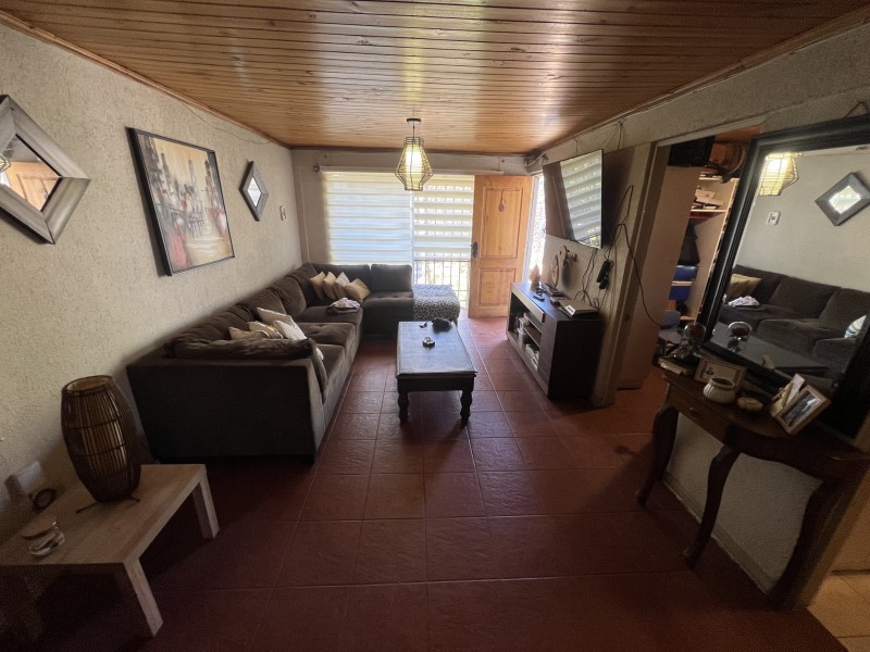 Vendemos Amplia Casa 5 Dormitorios 2 Baño Villa Doña Ignacia