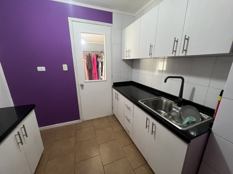 Vendemos Casa Con Local Comercial en la Villa Doña Ignacia