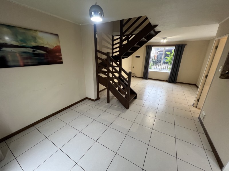 Arrendamos Casa de 4 Dormitorios 2 Baños en Flores de Pucara