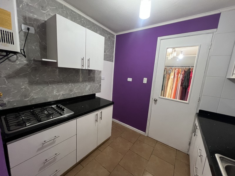 Vendemos Casa Con Local Comercial en la Villa Doña Ignacia