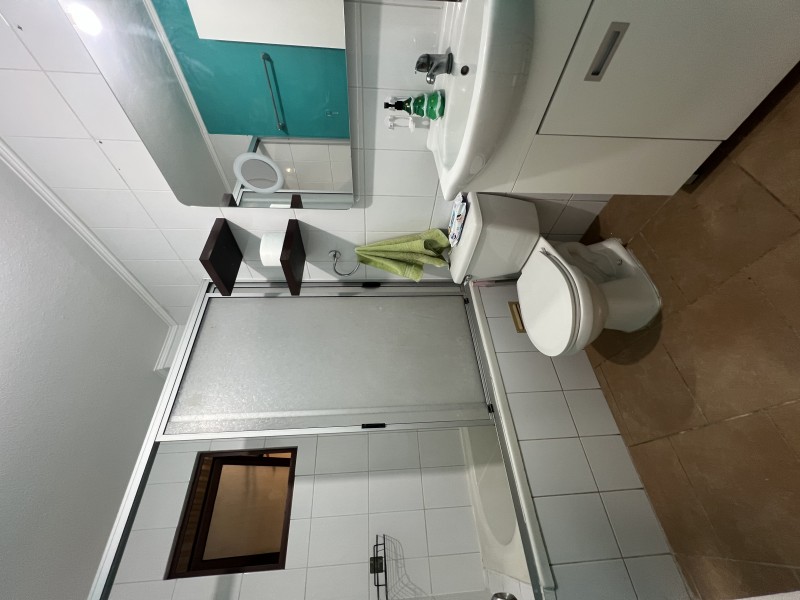 Vendemos Casa Con Local Comercial en la Villa Doña Ignacia
