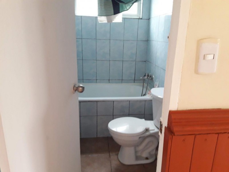 Se Vende Casa Esquina en Villa Pucará