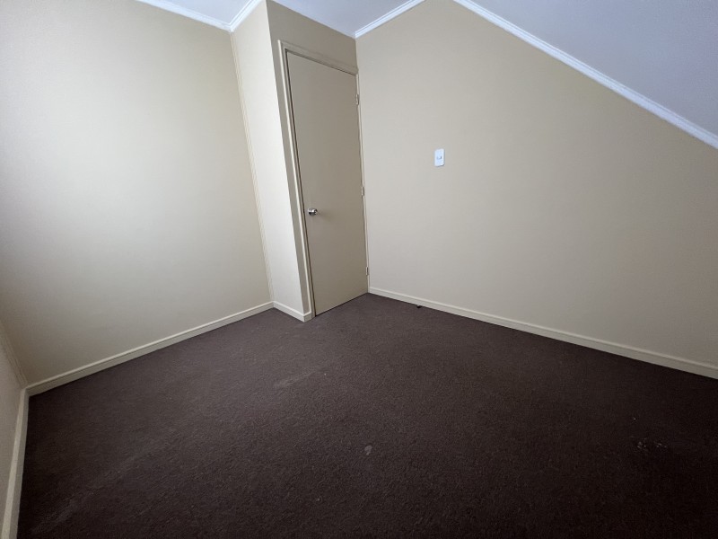 Vendemos Casa Con Local Comercial en la Villa Doña Ignacia