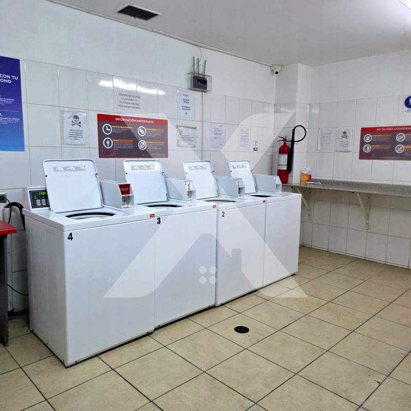 Depto en Venta Ideal para Inversión; Lord Cochrane 298, Stgo