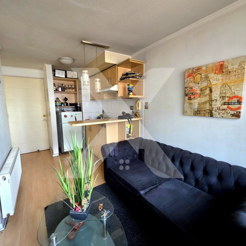Depto en Venta Ideal para Inversión; Lord Cochrane 298, Stgo