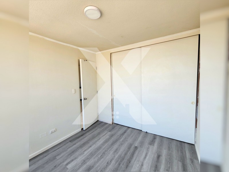 Arriendo Depto 2 Dorm 1 Baño – Zenteno 1482 – Piso 18