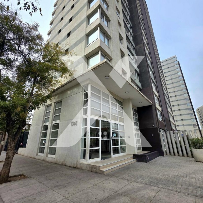 Venta Depto 1 Dorm 1 Baño - Metro Hospitales – Piso 15 -
