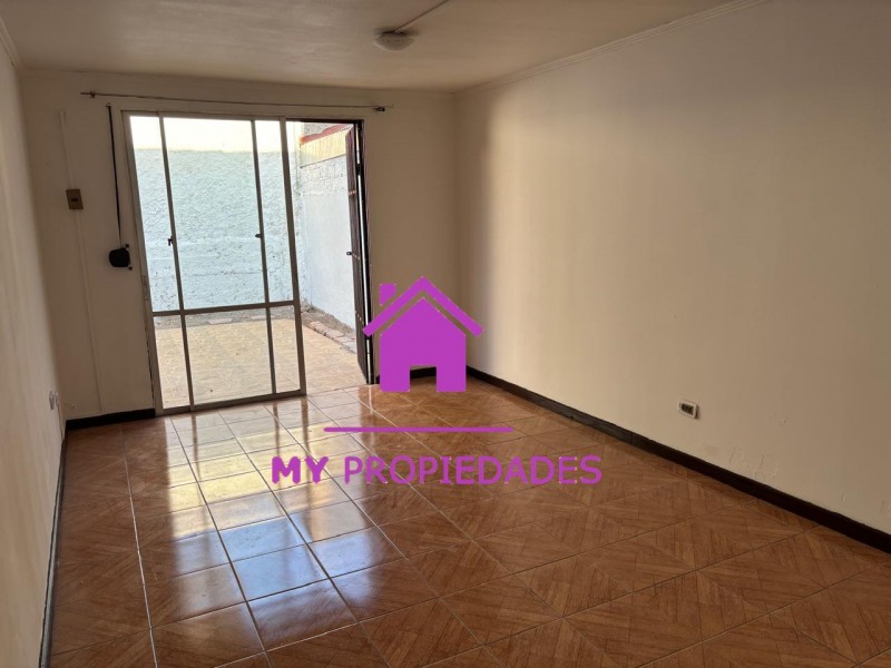Casa en Pasaje Sector Residencial