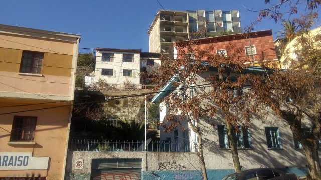 Arriendo Casa 3D-1B-85Mt2 C° Bellavista Valparaíso
