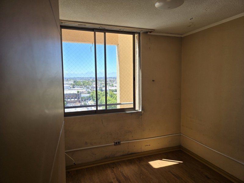 Arrienda Departamento 3 Dormitorios 2 Baños, Recien Pintado