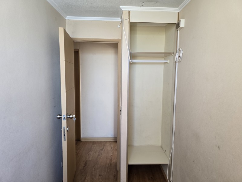 Arrienda Departamento 3 Dormitorios 2 Baños, Recien Pintado