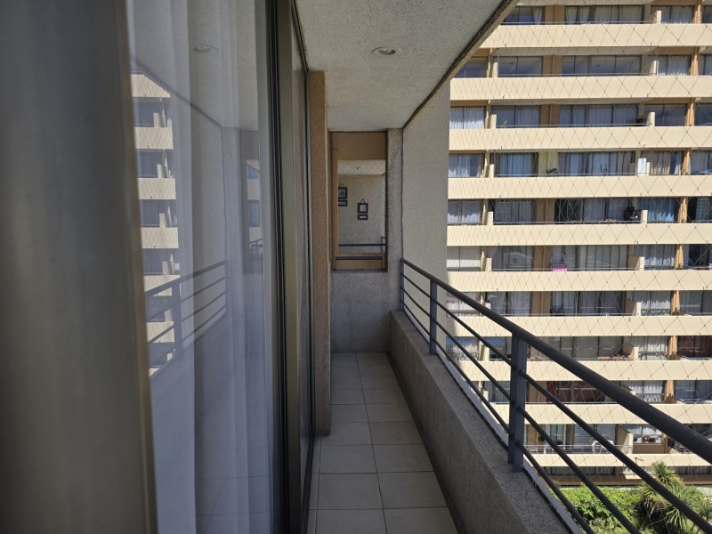 Oportunidad Arrienda Departamento 3 Dormitorios Amoblados.