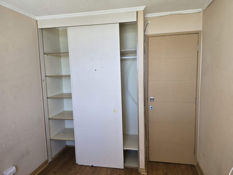 Arrienda Departamento 3 Dormitorios 2 Baños, Recien Pintado