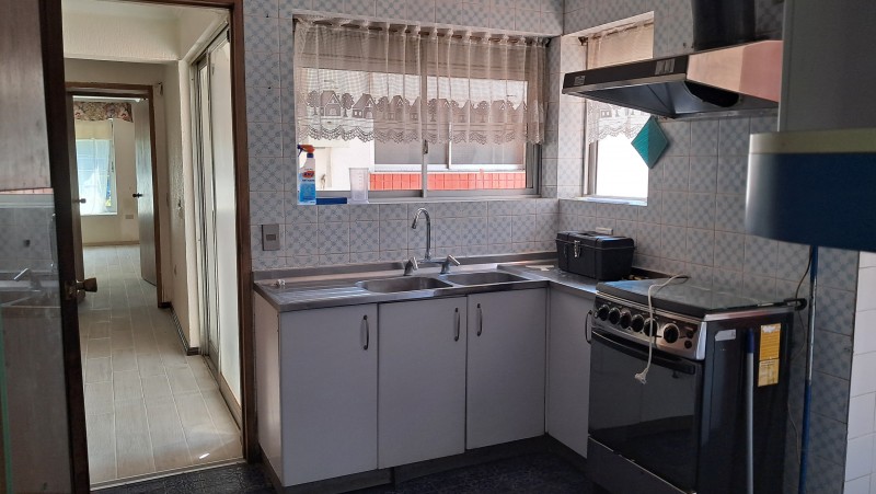 Linda y Exclusiva Casa Sector Avenida España Con Piscina