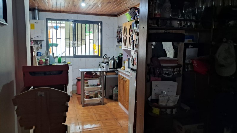 Acogedora Casa 2 Dorm Cocina Amplia en Calle A Rauquén