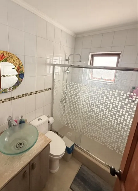 Casa en Parcela 4 Dorm 5 Baños Con Piscina y Quincho Viluco