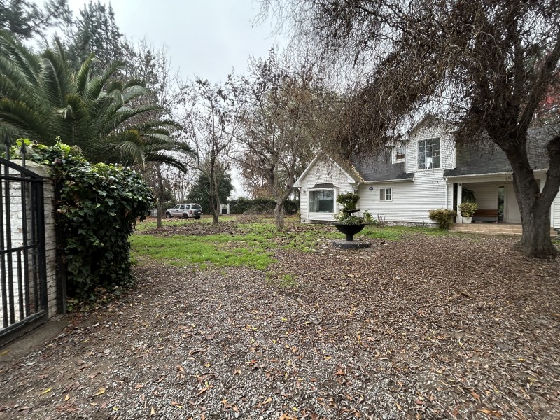 Naturaleza, Espacio y Confort , Amplia Casa Con Gran Terreno