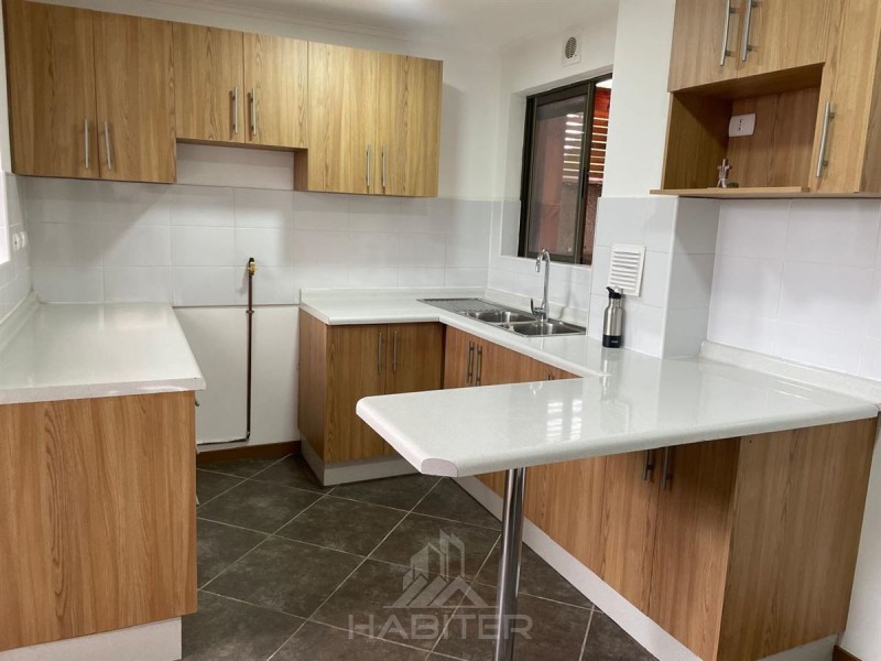 Casa en Arriendo de 3 Dorm. en Curicó