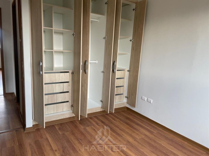 Casa en Arriendo de 3 Dorm. en Curicó