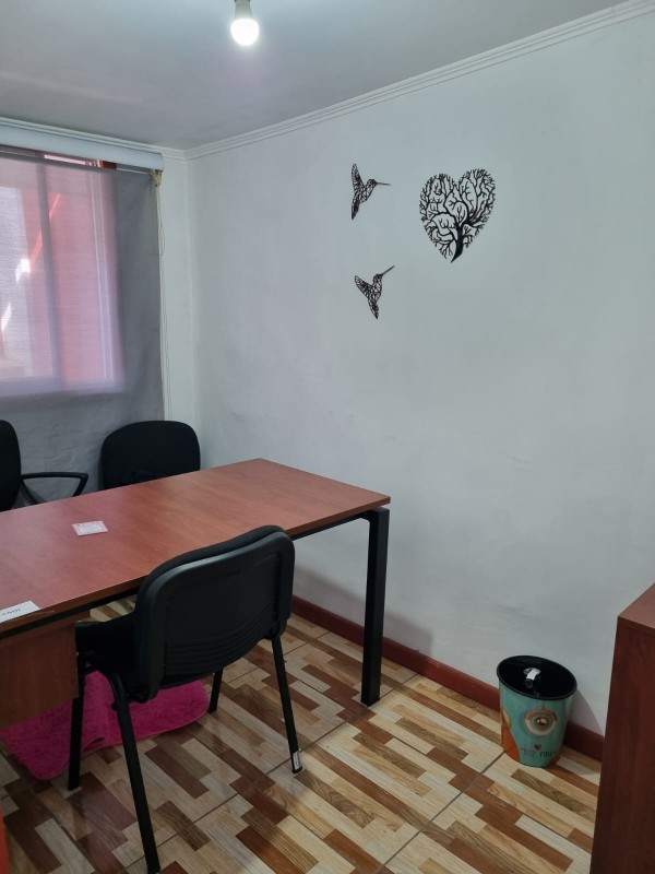 Casa en Venta de 7 Dorm. en Talca