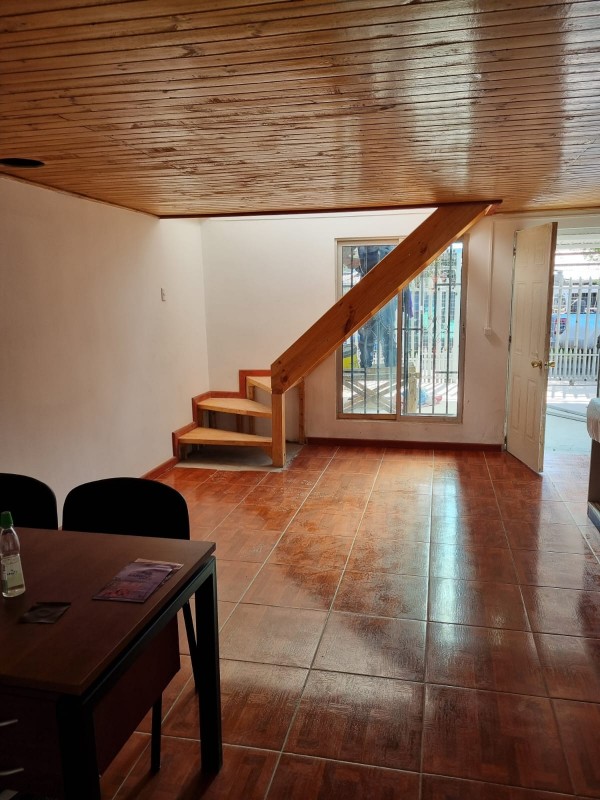 Casa en Venta de 7 Dorm. en Talca