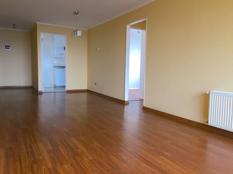 Excelente Departamento en Edificio Argomedo