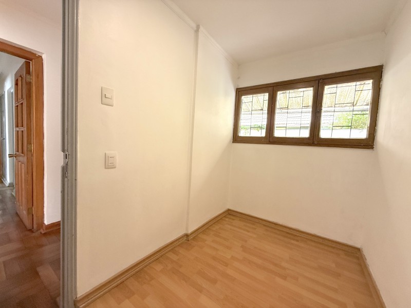 Cómoda Casa Con Excelente Ubicación Av. España