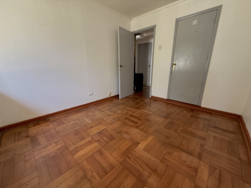 Cómoda Casa Con Excelente Ubicación Av. España