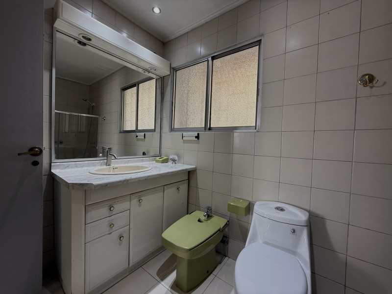 Cómoda Casa Con Excelente Ubicación Av. España