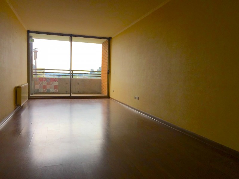 Excelente Departamento en Edificio Argomedo