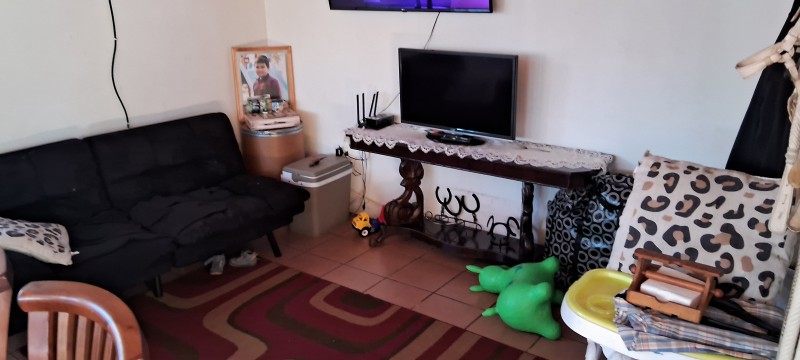 Excelente Casa en Centro de Romeral