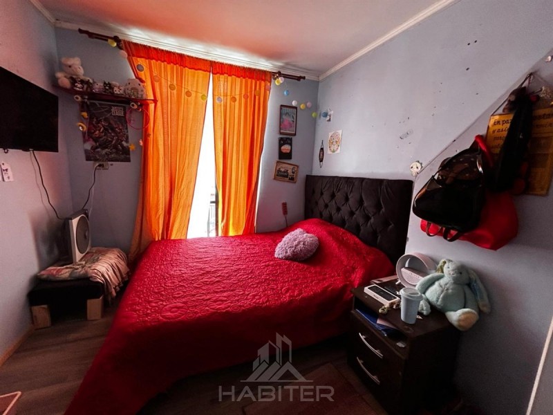 Propiedad de Dos Pisos en Venta, Completamente Regularizada
