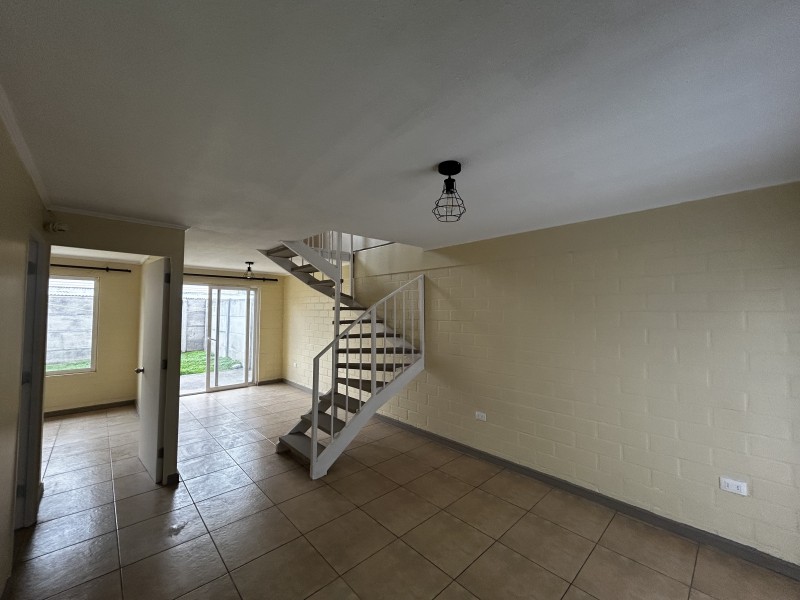 ¡no Busques Más! Esta Acogedora Casa en Arriendo en Romeral