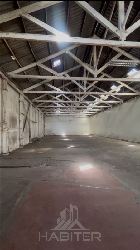 Arriendo Amplio Galpón en O’Higgins, Curicó — 529 M²