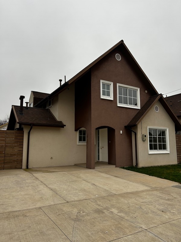 Gran Casa en Condominio Inglés – Curicó