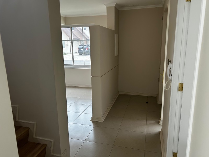 Gran Casa en Condominio Inglés – Curicó