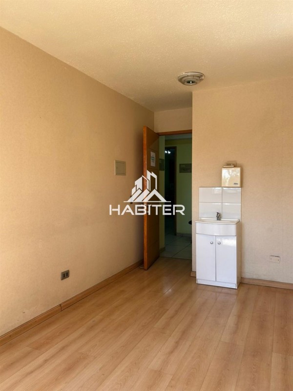 Excelente Oportunidad de Arriendo de Oficina en Pleno Centro