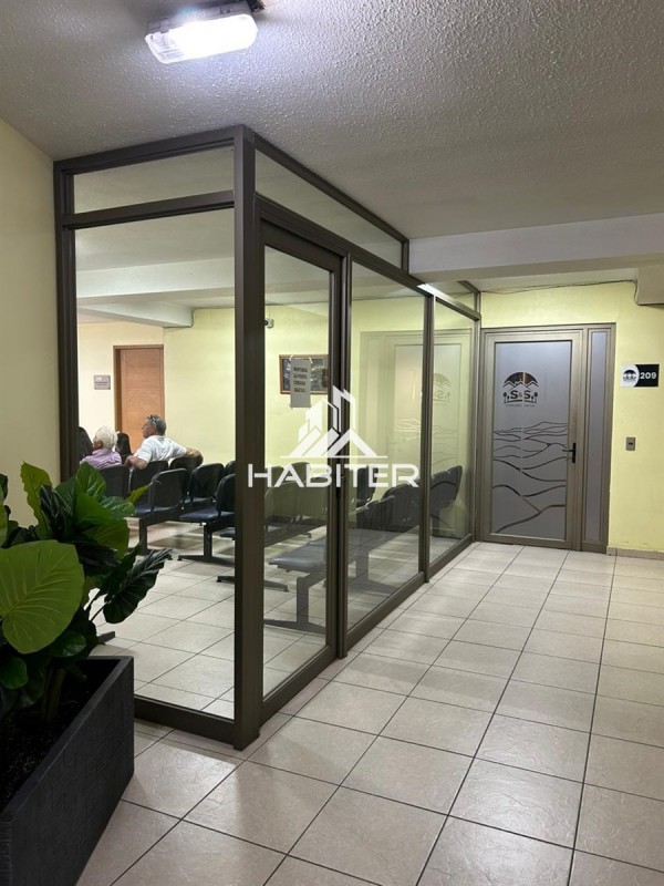 Excelente Oportunidad de Arriendo de Oficina en Pleno Centro