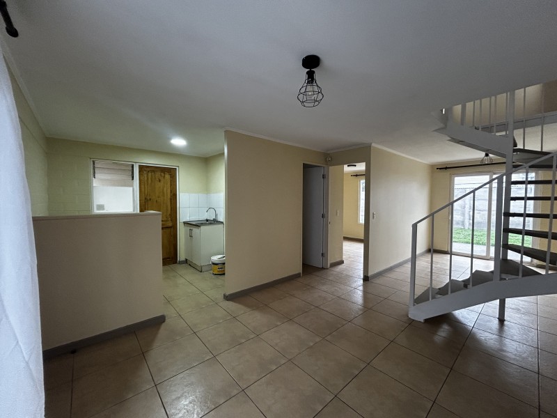 ¡no Busques Más! Esta Acogedora Casa en Arriendo en Romeral