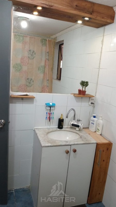 Propiedad de Dos Pisos en Venta, Completamente Regularizada