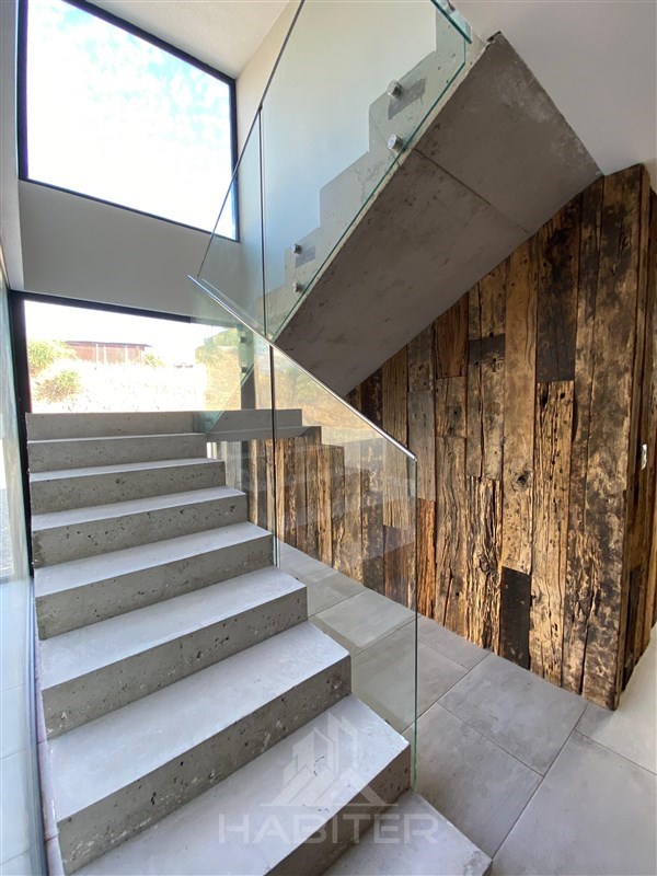 Casa de Alto Estándar Con Vista Al Valle Cerro los Cristales